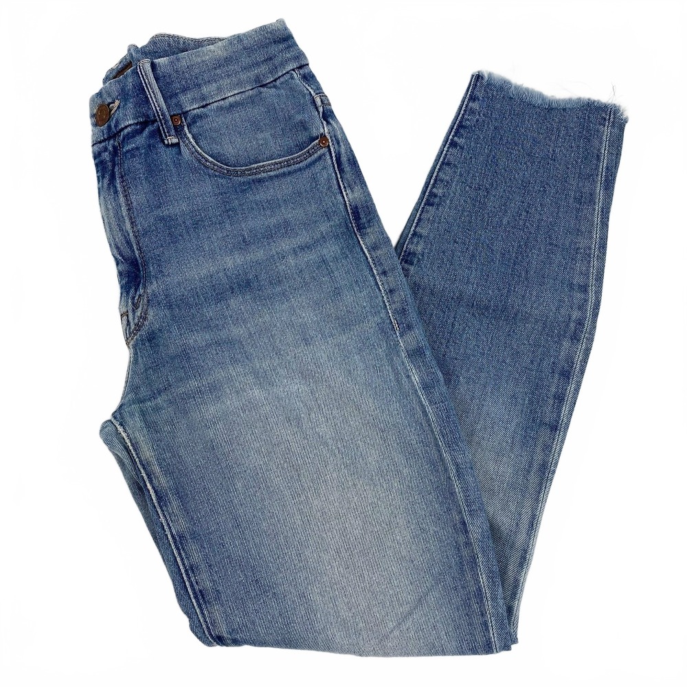 Mother Blue Light Wash High Waisted Looker Ankle Fray Jeans | Women’s 26